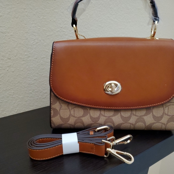 Luxury Women's Handbags - Picture 2 of 13